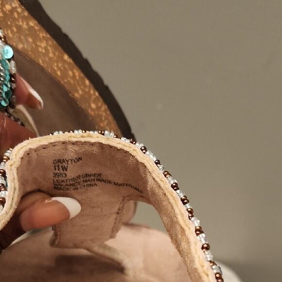 Cloud walkers Beaded Sandals Women's 11 - Green and Brown Wedge - Picture 4 of 4